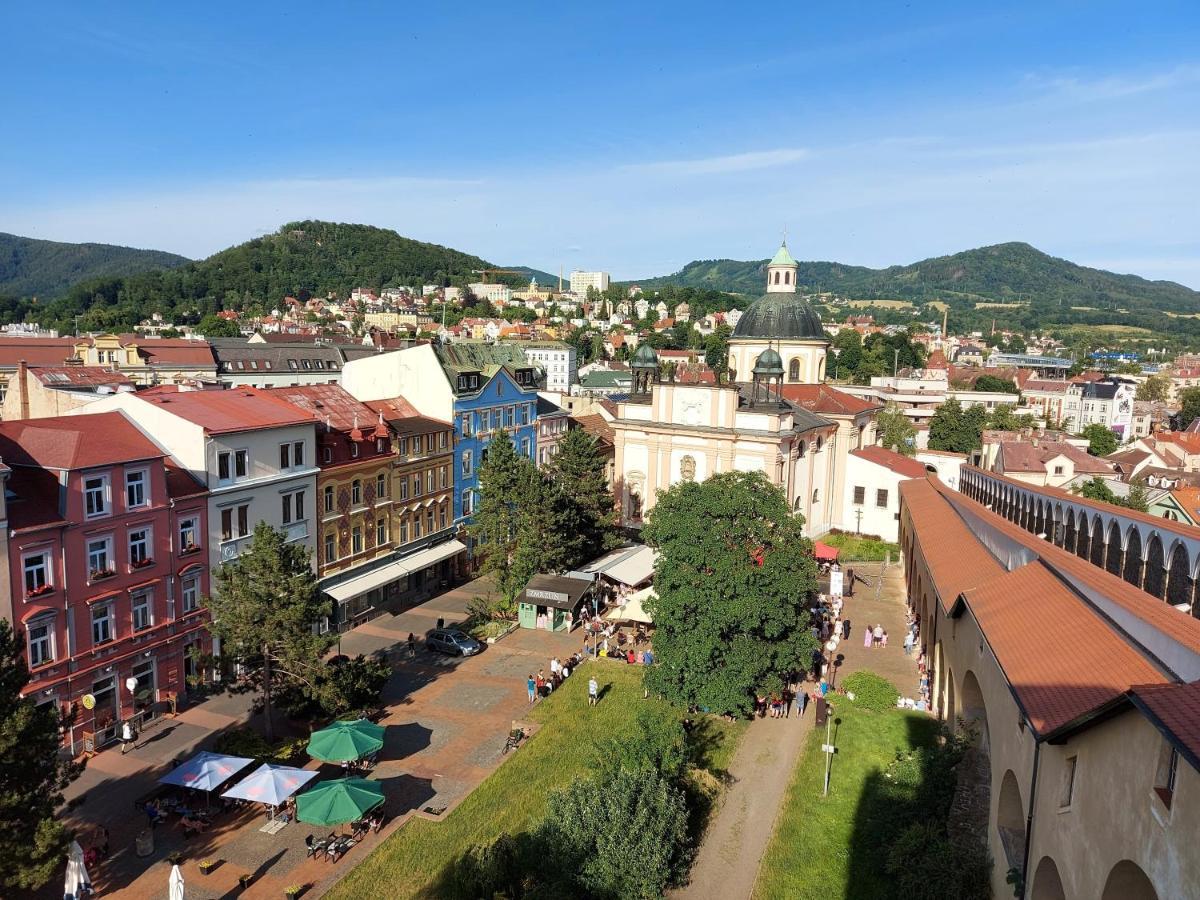 Apartments Rose Garden Decin Exteriör bild